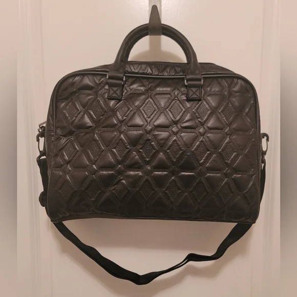 Puma Oversized Classics Archive Sports Bag with Handles, Black Metallic - Picture 6 of 12